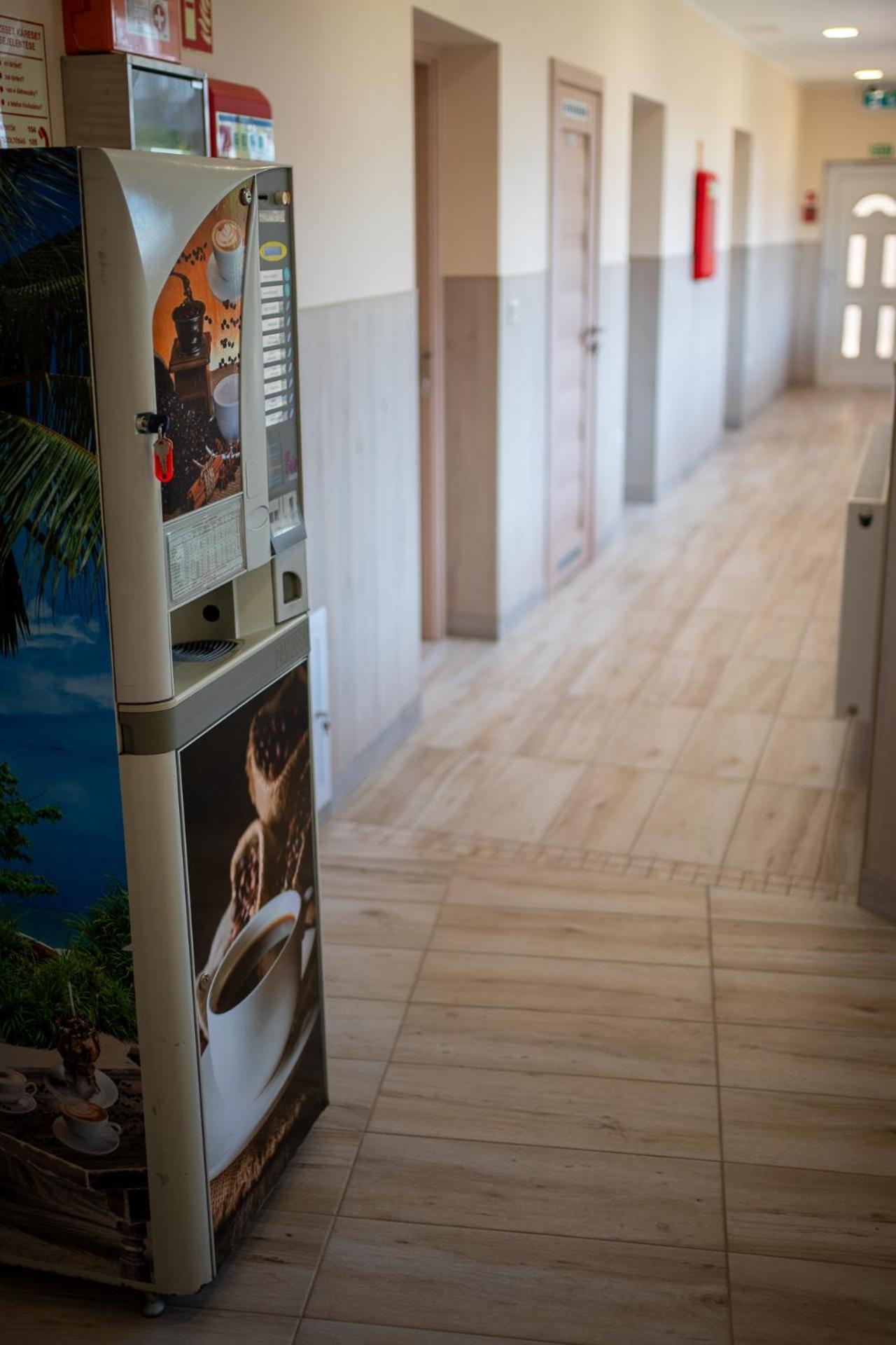 Holiday Apartmanhaz ギュラ エクステリア 写真