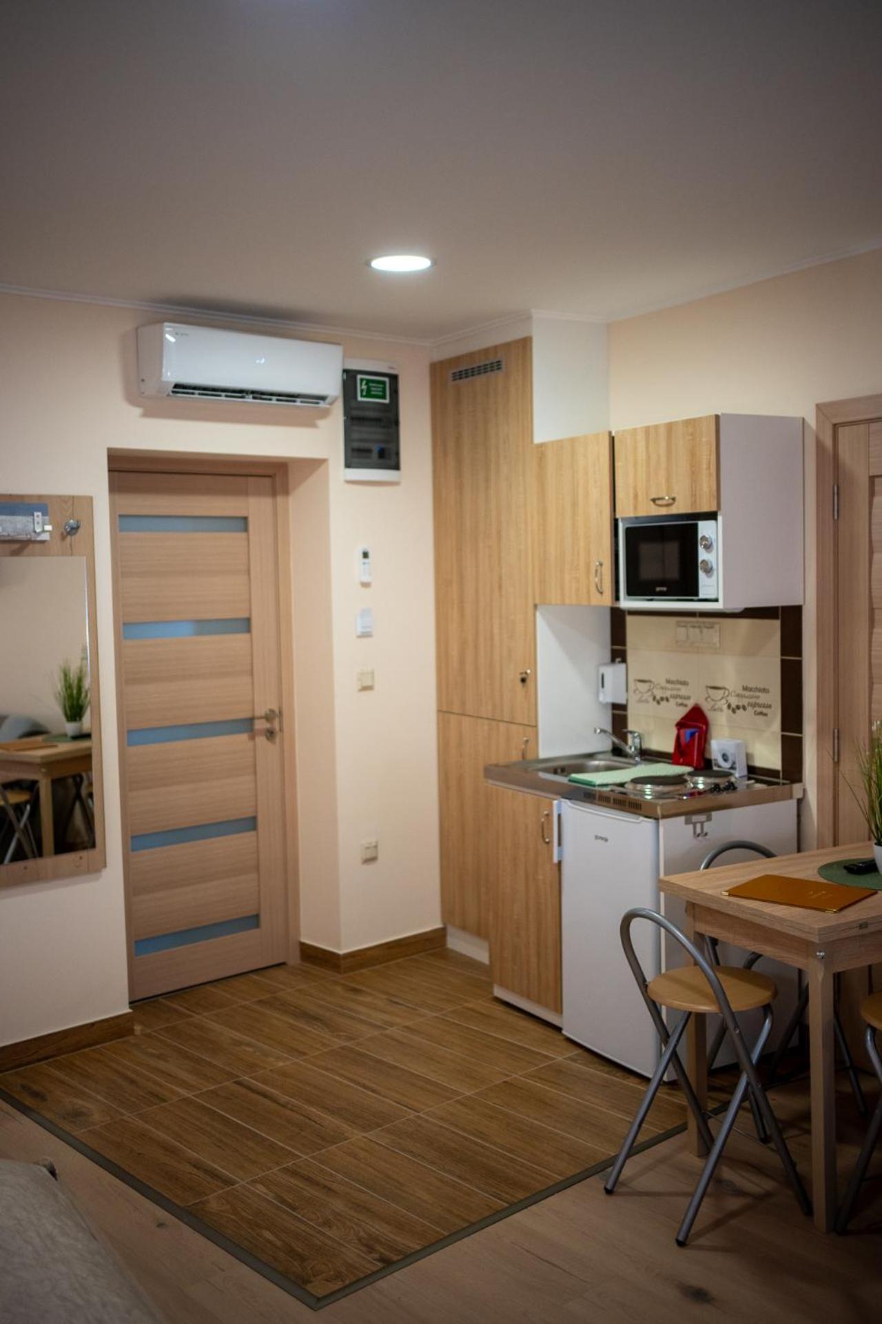 Holiday Apartmanhaz ギュラ エクステリア 写真